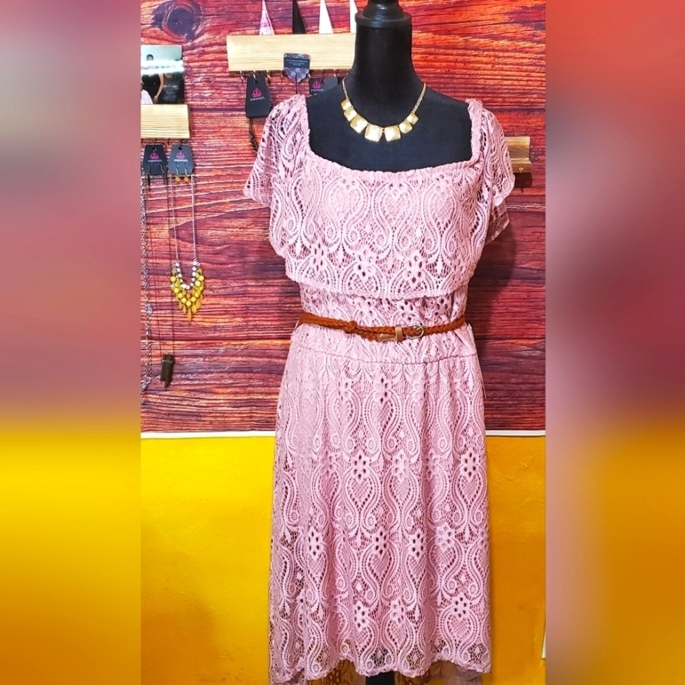 #56 🔥Ashley Stewart almost famous approx 40" side width 18 1/2"